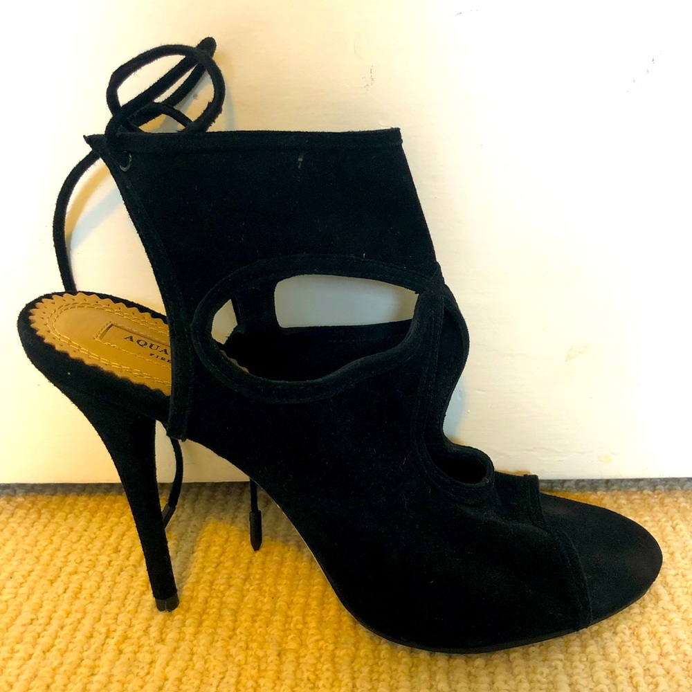 Aquazzura. Bow/lace up detail. S 39 Beautiful, black suede, stiletto sandal